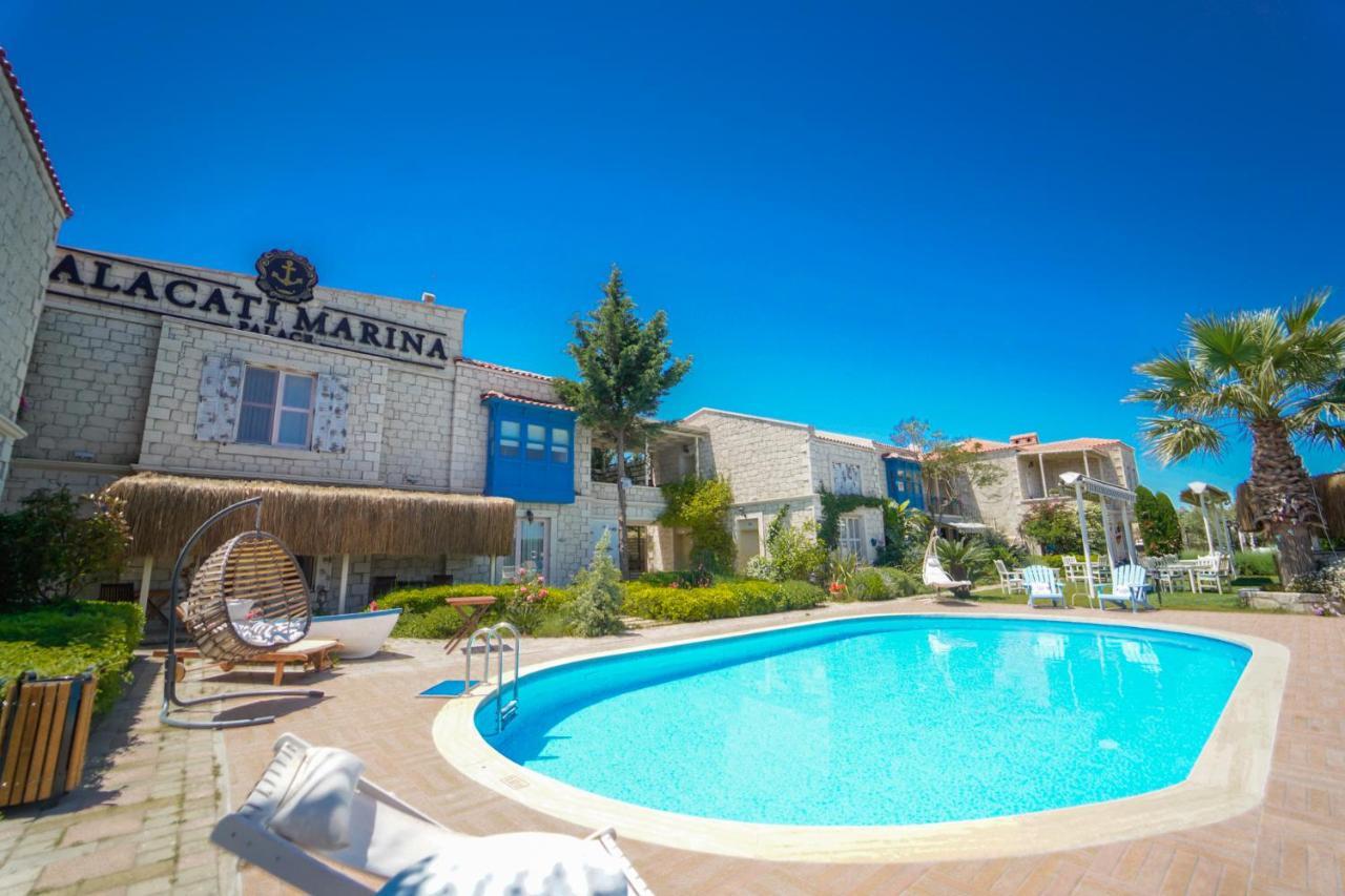 Alacati Marina Palace Ngoại thất bức ảnh