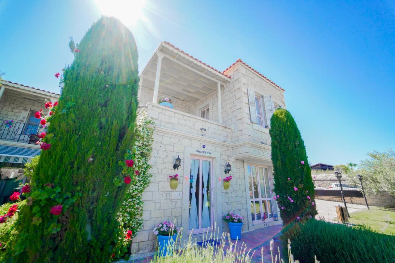 Alacati Marina Palace Ngoại thất bức ảnh