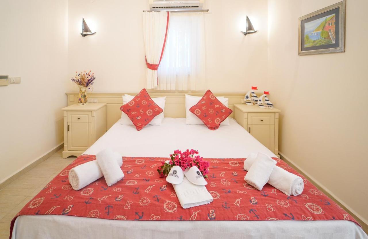 Alacati Marina Palace Ngoại thất bức ảnh