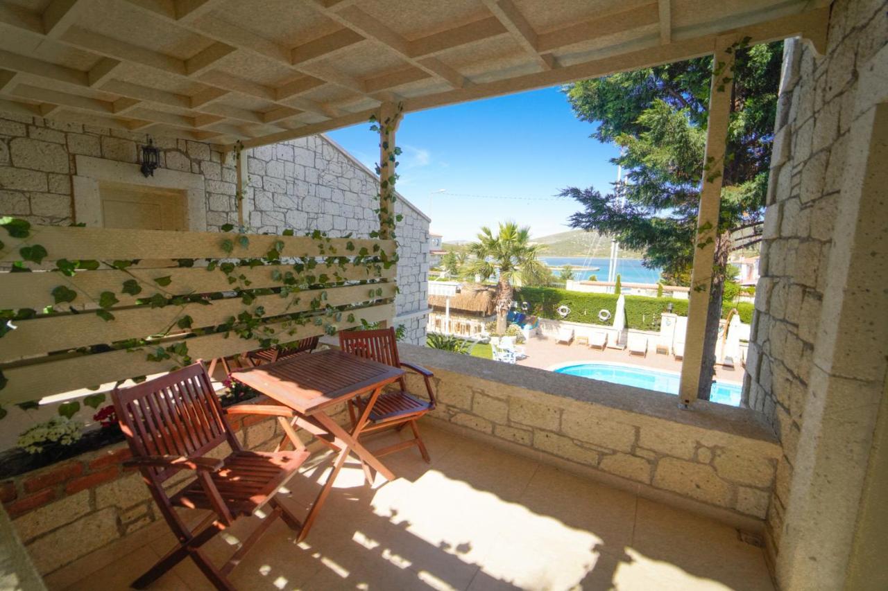 Alacati Marina Palace Ngoại thất bức ảnh
