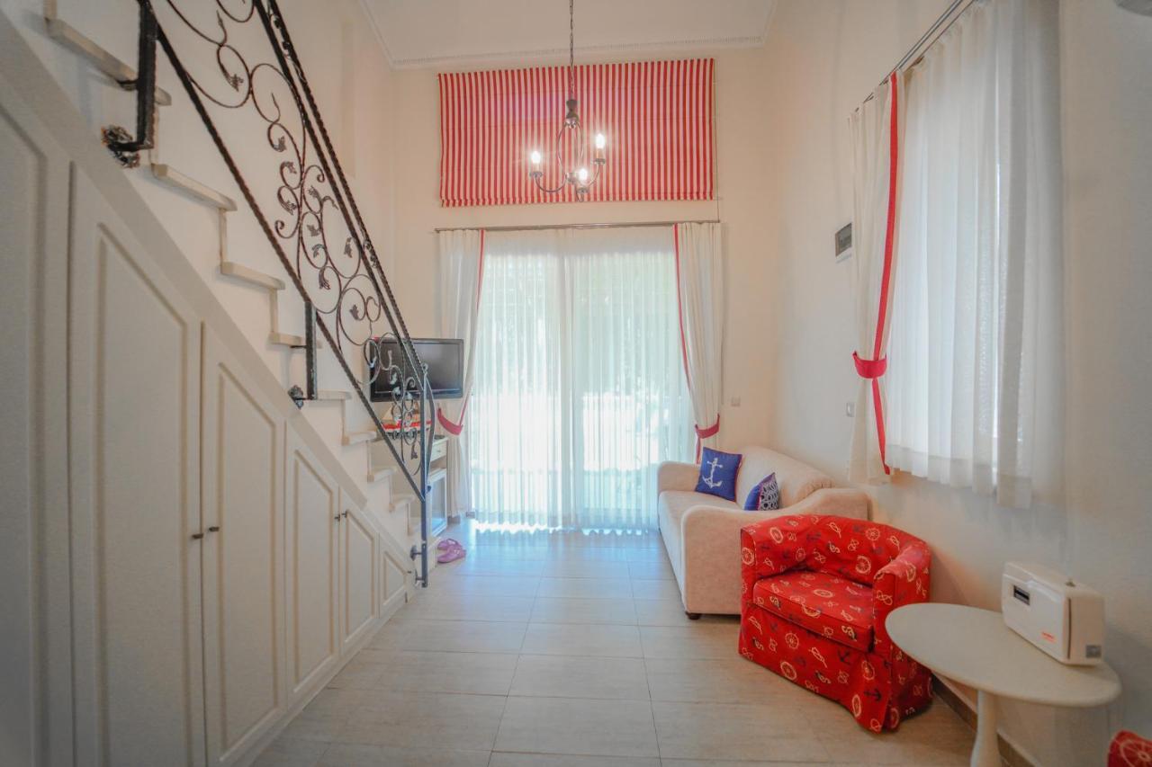 Alacati Marina Palace Ngoại thất bức ảnh