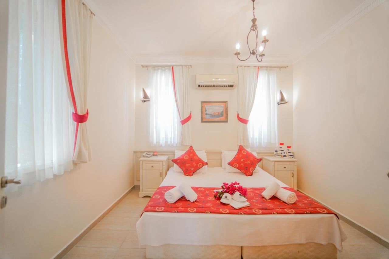 Alacati Marina Palace Ngoại thất bức ảnh