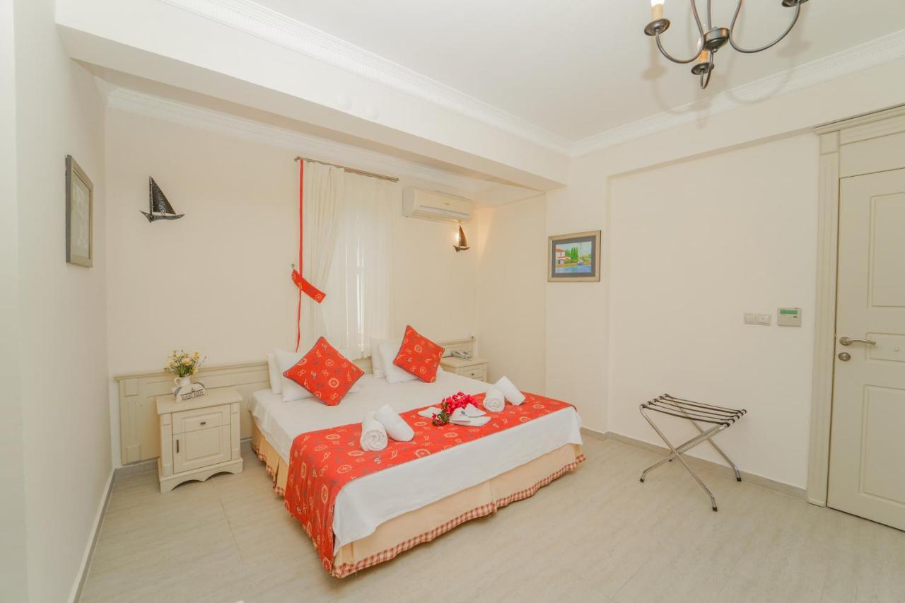 Alacati Marina Palace Ngoại thất bức ảnh
