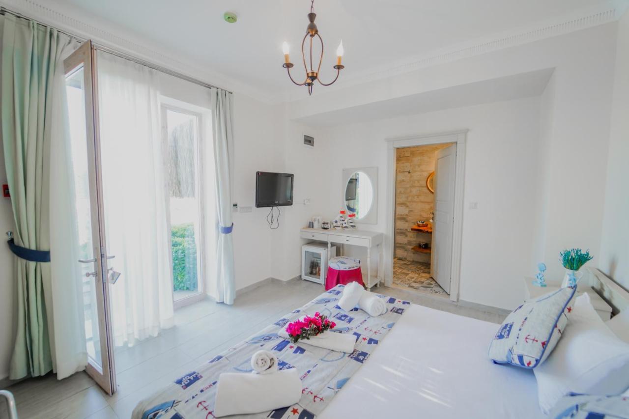 Alacati Marina Palace Ngoại thất bức ảnh